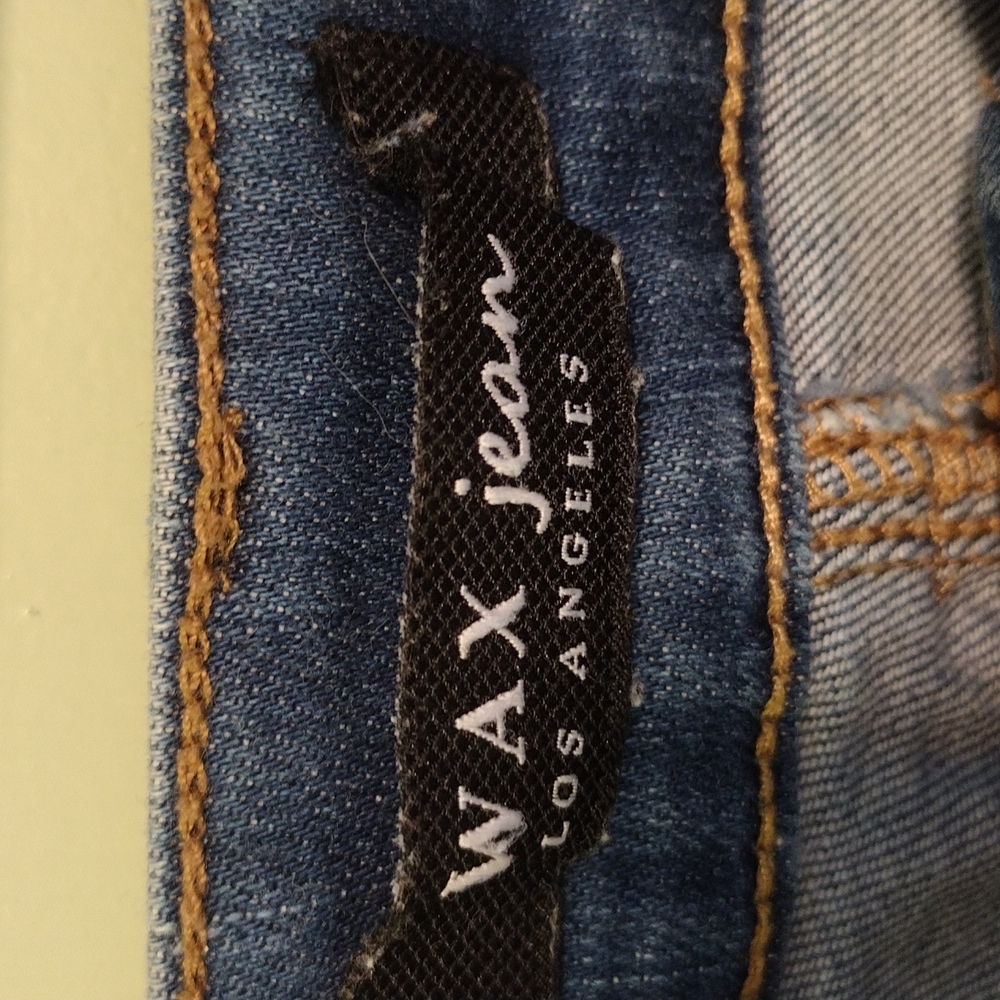 Wax Jean size small cuffed jean shorts - Picture 2 of 5